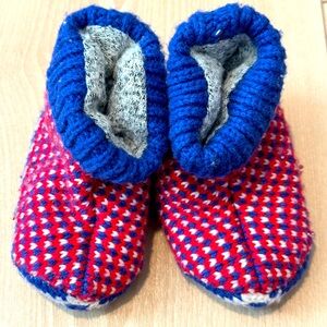 Bombas The Gripper Slipper Baby size 6-12 months